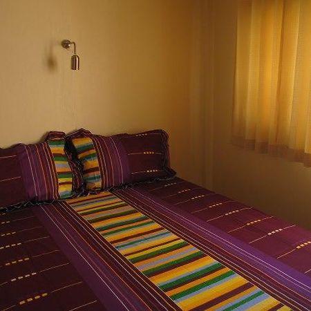 A.T Guesthouse Bangkok Ngoại thất bức ảnh